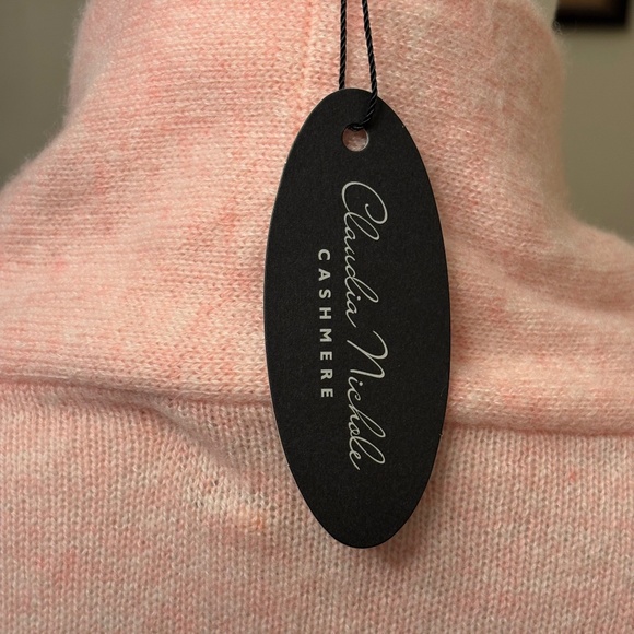 Claudia Nichole Ballet Pink Cashmere Long Cardigan w/ Bow Back – NWT – Size XS - Picture 6 of 9